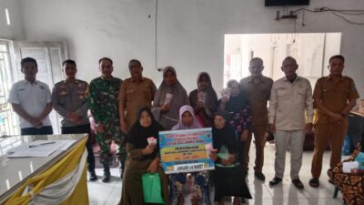 Ikut Mensukseskan Program Pemerintah, Bati Tuud Koramil 04/LB Hadiri Penyaluran BLT DD Desa Sei Jawi-jawi