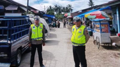 Pasar Rakyat ( Onan ) Jadi Sasaran KRYD Patroli Dialogis Personil Pos Pelayanan Sibande.