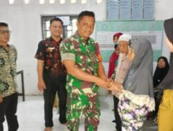 Dukung Kesejahteraan Warga, Babinsa Koramil 09/NL Hadiri Penyaluran BLT DD