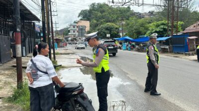 Ops Patuh Toba 2025, Polres Sibolga Tindak Langsung Pelanggar Dengan Tilang