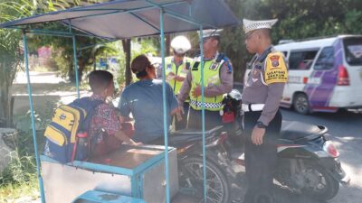 Tidak Patuh, Personil Polres Sibolga Tindak Pelanggar Dengan Tilang