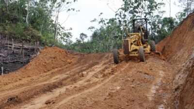 TMMD Ke-125 Tunjukkan Progres Positif, Pembukaan Jalan Terus Dikerjakan Dengan Semangat Gotong Royong