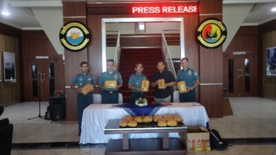 TNI AL Gagalkan Upaya Penyelundupan Narkoba Jenis Ganja Seberat 15 KG di Perairan Natal