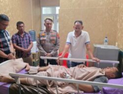 Pasca Ricuh Pengamanan Eksekusi, Plt. Kapolres Pelabuhan Belawan Jenguk Personel Yang Patah Kaki dan Beri Pengobatan Warga Yang Terluka