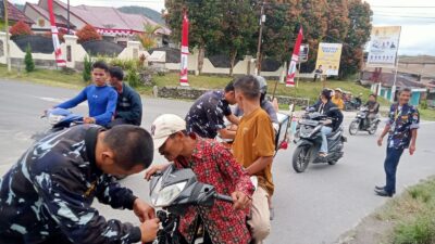 Sambut HUT RI Ke – 80 Tahun 2025 DPD AMPI Kabupaten Pakpak Bharat Bagikan Bendera Merah Putih.