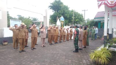 Koramil 01/AK dan Perangkat Desa Simangalam Laksanakan Apel Pagi Bersama
