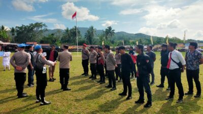 Polres Pakpak Bharat Pengamanan Maksimal Tinada Cup XII Tahun 2025 Sibande FC Juara 1 Tuan Rumah Tinada Juara 2.