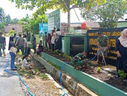 Dukung Lingkungan ASRI, Koramil 12/LP Bersama Persit Perindah Makoramil