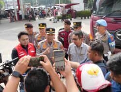 Polda Sumut dan Polrestabes Medan Kawal Distribusi BBM, Pastikan Pasokan dan Pelayanan di SPBU Berjalan Lancar