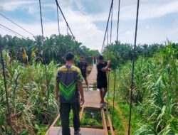 Satgas Gulbencal Kodam I/BB Perbaiki Jembatan Gantung Penghubung Desa Sisalean dan Jorang Balanga
