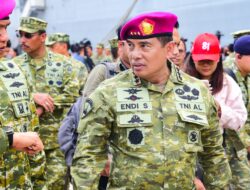 Panglima Korps Marinir Saksikan Kedatangan Bersejarah ITS Giuseppe Garibaldi di Tanjung Priok