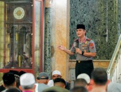 Sholat Jumat di Masjid Raya Al-Mashun, Kapolda Sumut Ajak Masyarakat Perangi Narkoba dan Jaga Kamtibmas