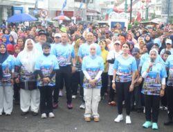 Semarakkan HUT ke-81 Pemkab Labuhanbatu, Dandim 0209/LB Hadiri Jalan Santai dan Senam Bersama Ribuan Warga
