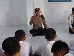 Kapolsek Hamparan Perak Ajak Santri Jauhi Tawuran