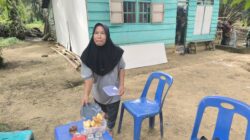 Tak Hanya Menerima Bantuan, Edi Harahap dan Istri Sajikan Makanan untuk Satgas TMMD ke-130 sebagai Wujud Syukur dan Terima Kasih